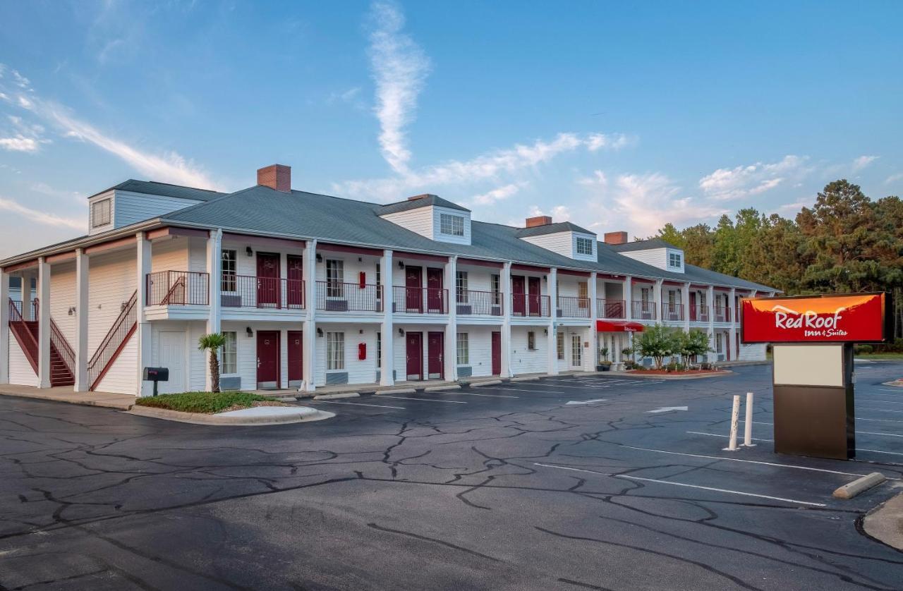 Red Roof Inn & Suites ウィルソン エクステリア 写真