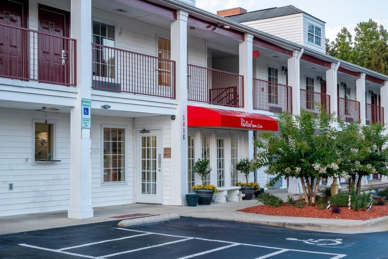 Red Roof Inn & Suites ウィルソン エクステリア 写真