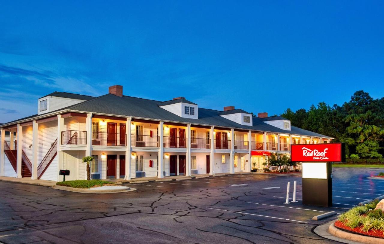 Red Roof Inn & Suites ウィルソン エクステリア 写真